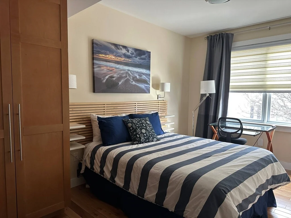 277 Broadway, The Port