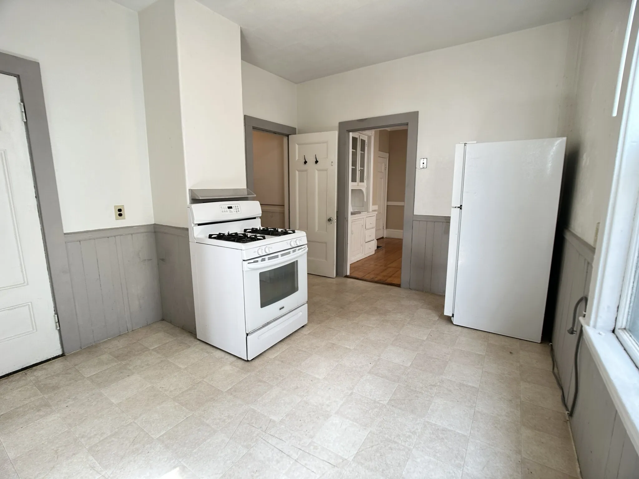 55 Rindge Ave, North Cambridge