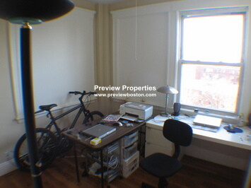 244 Kelton St, Allston