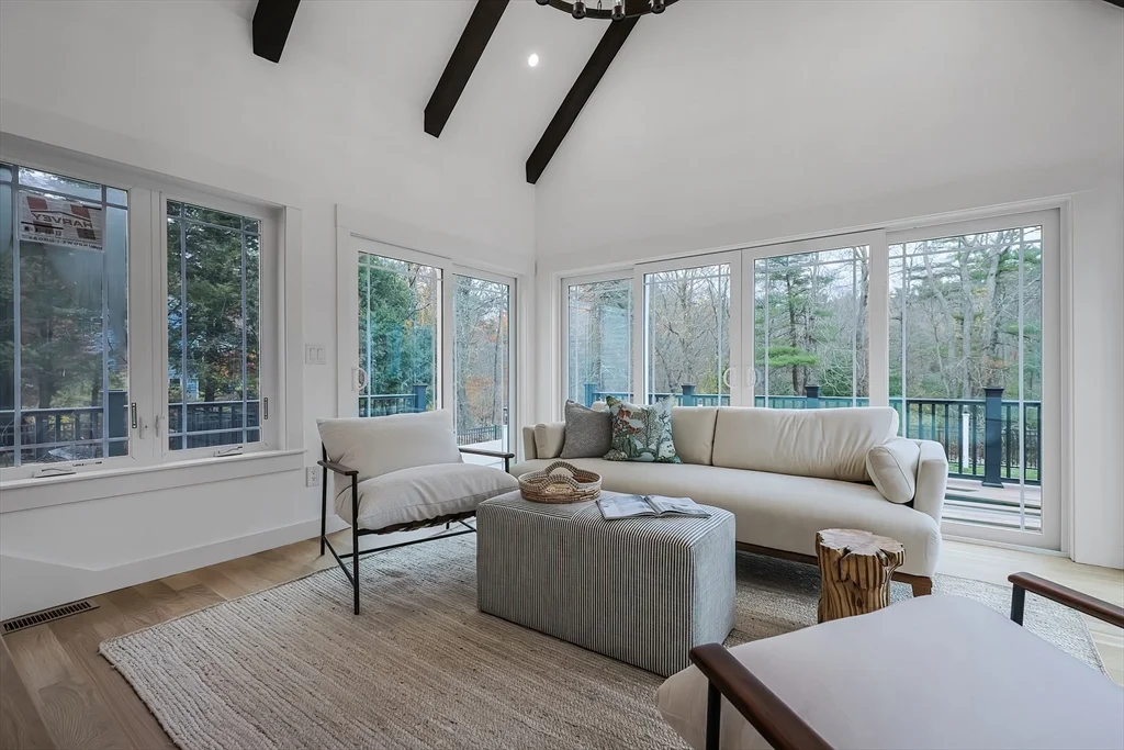 54 Spywood Rd, Sherborn