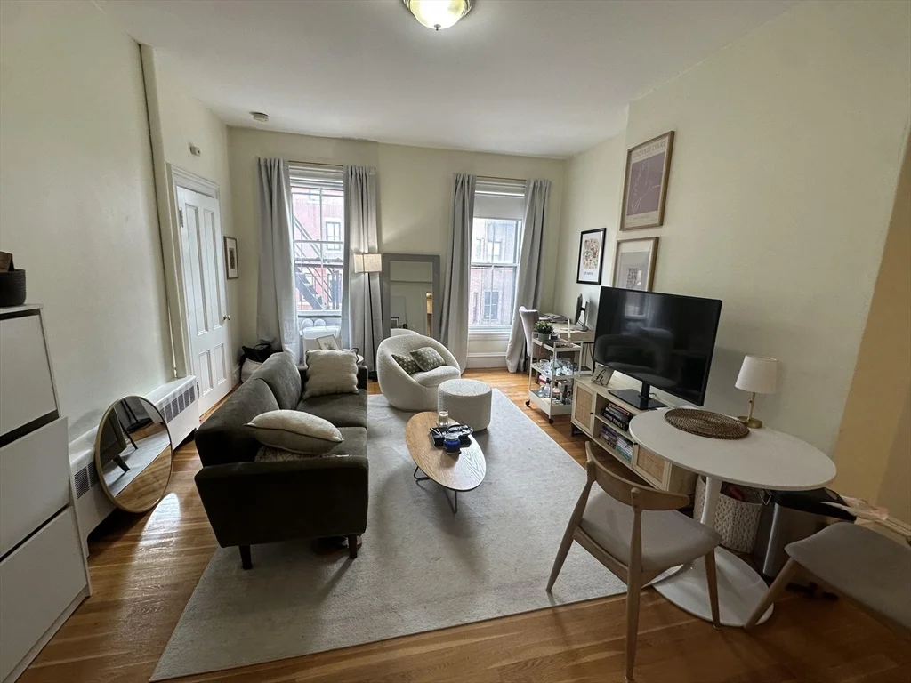 300 Marlborough St, Back Bay