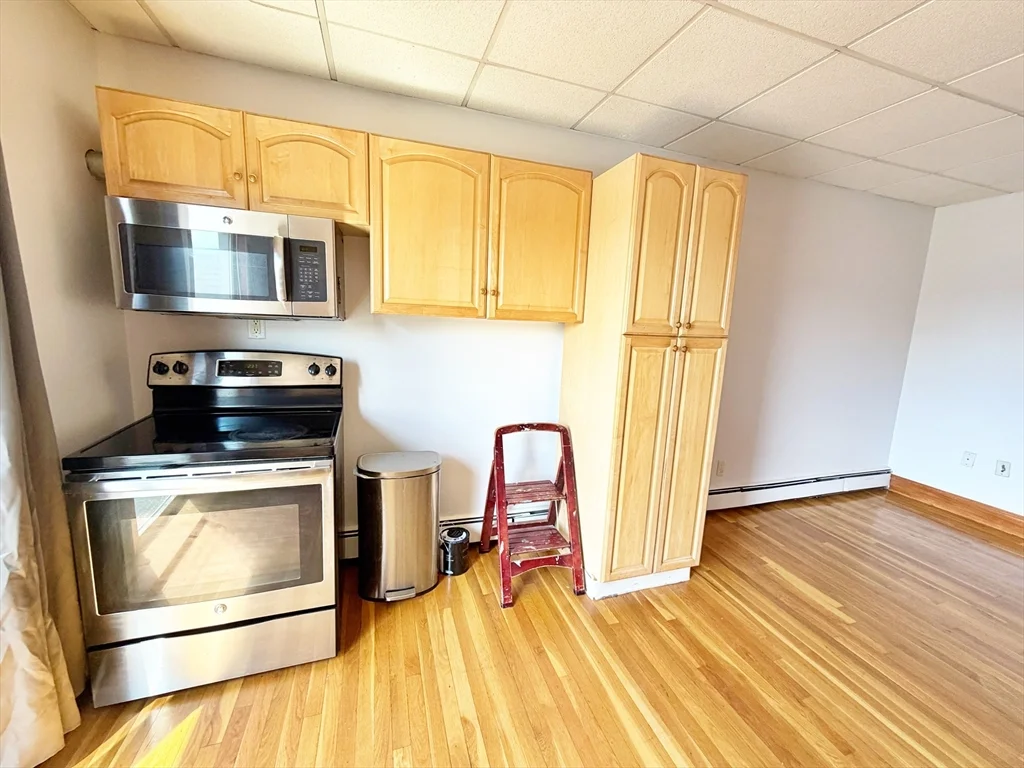 14 Cottage St, East Boston