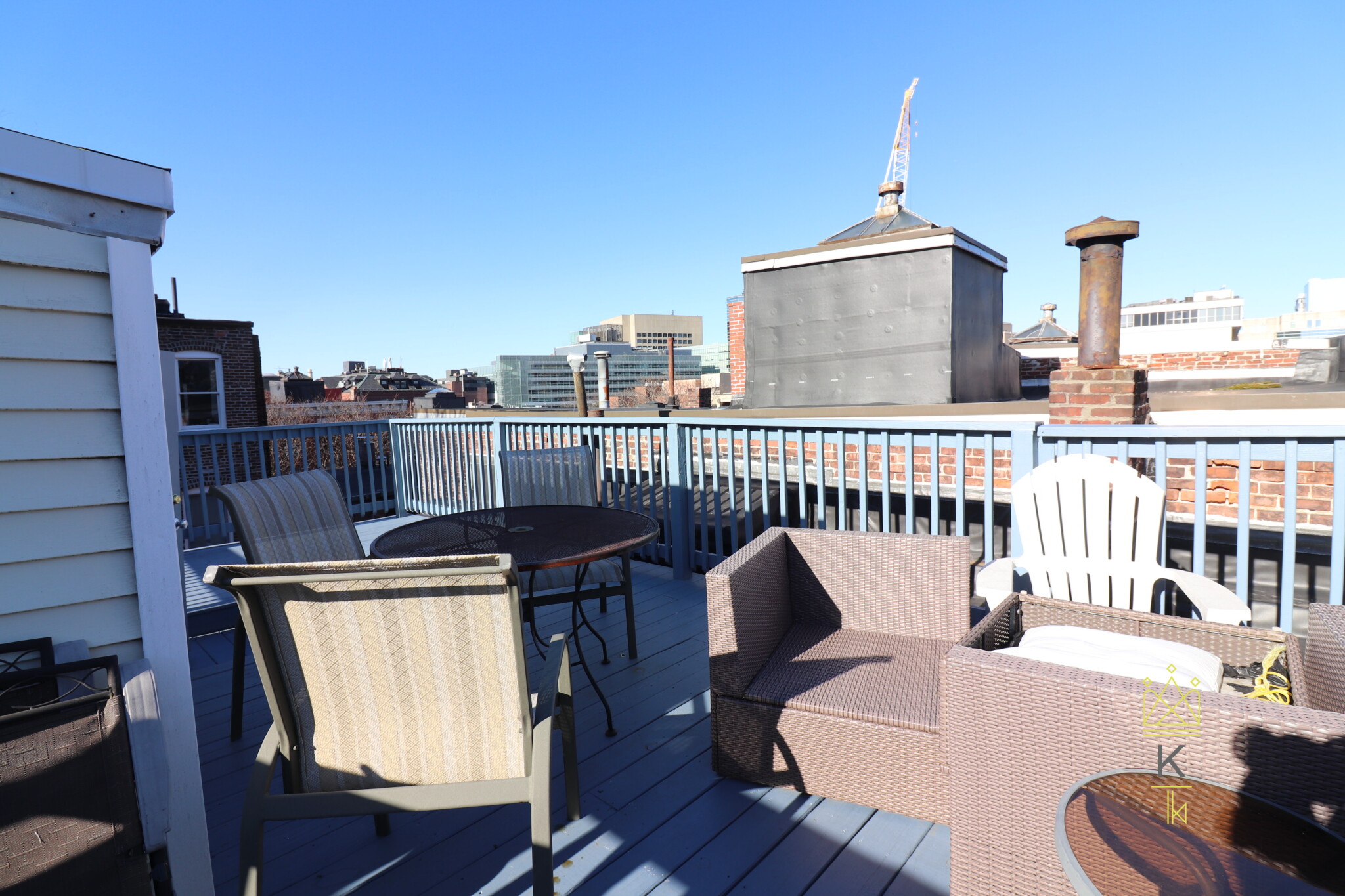 39 Irving St, Beacon Hill