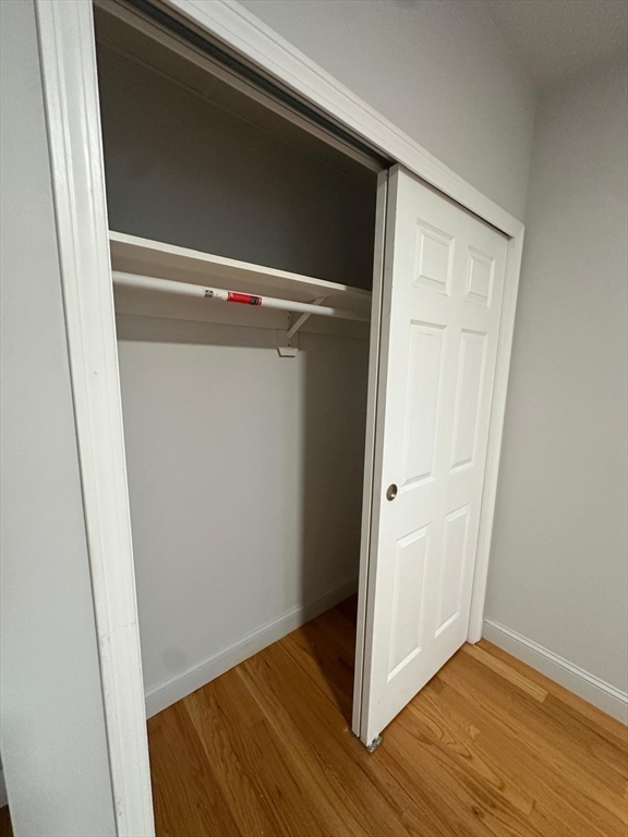 316 Essex St, Lawrence