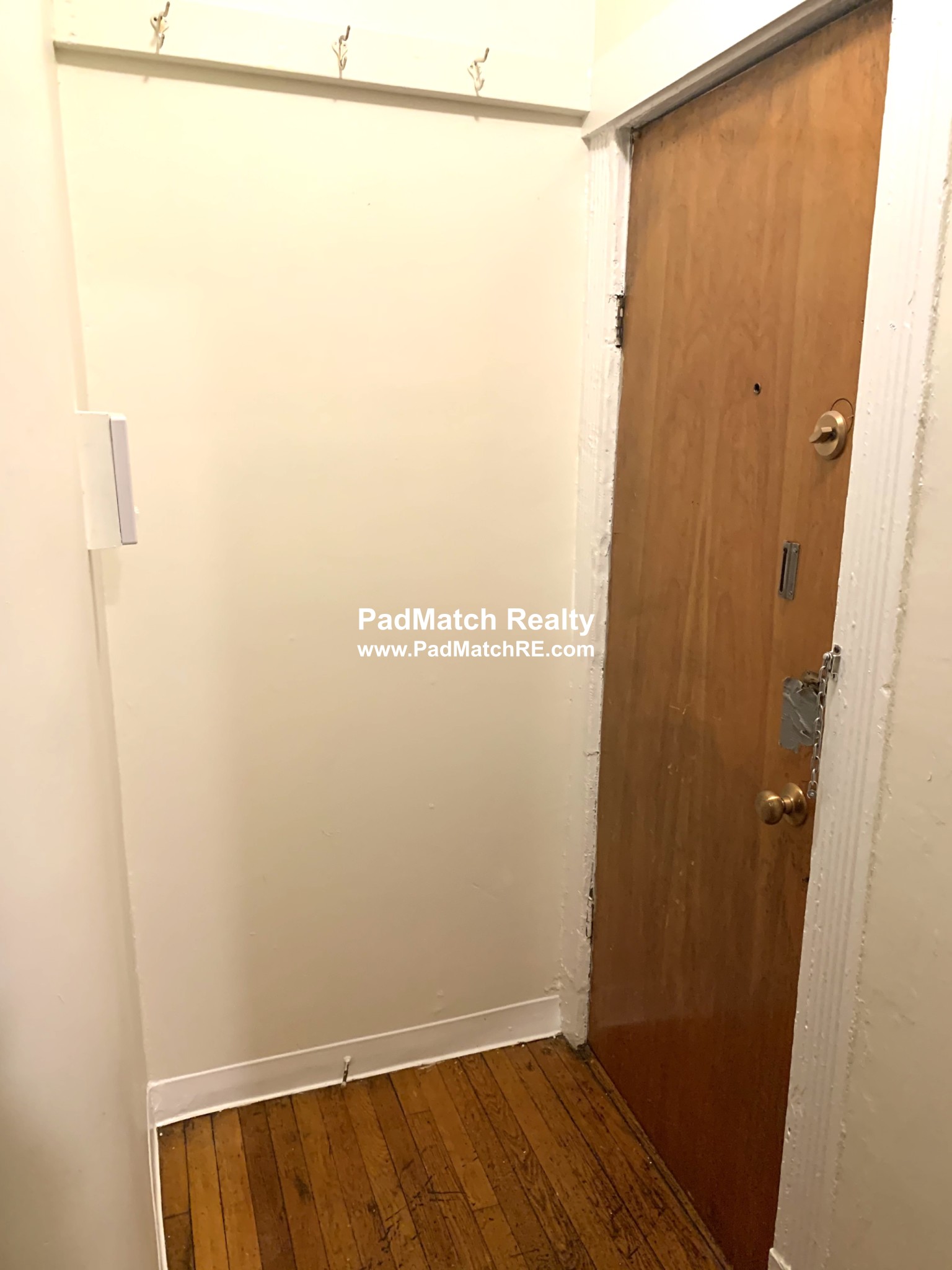 1412 Commonwealth Ave, Brighton