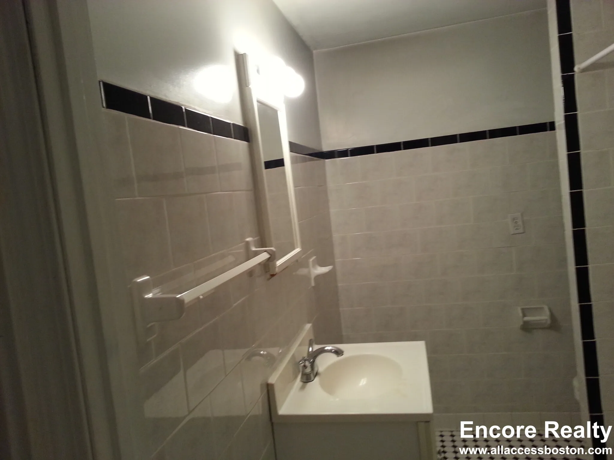 54 Egmont St, North Brookline