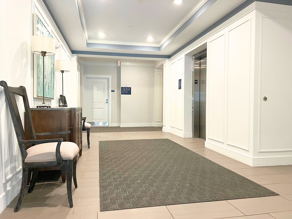 120 University Ave, Westwood