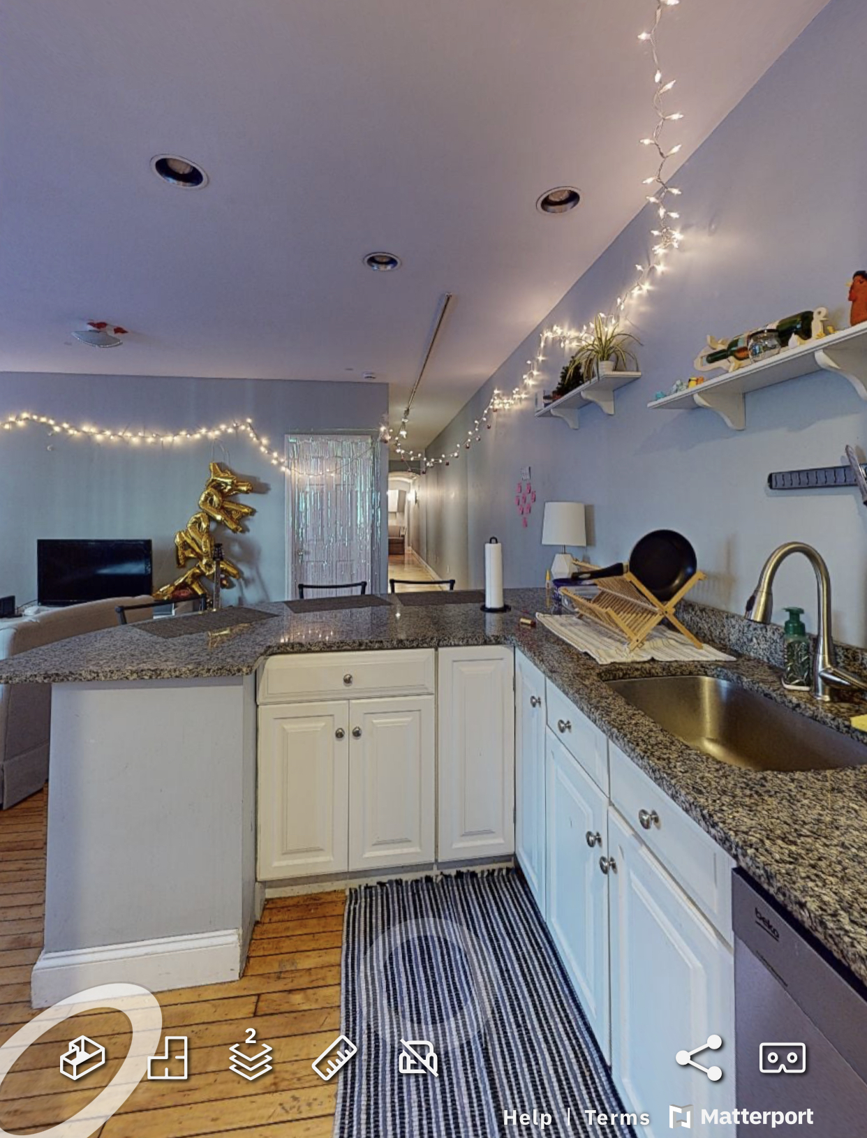 330 1/2 E St, South Boston