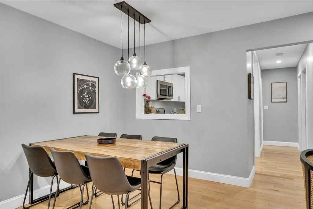 32 Juniper St, Brookline Village