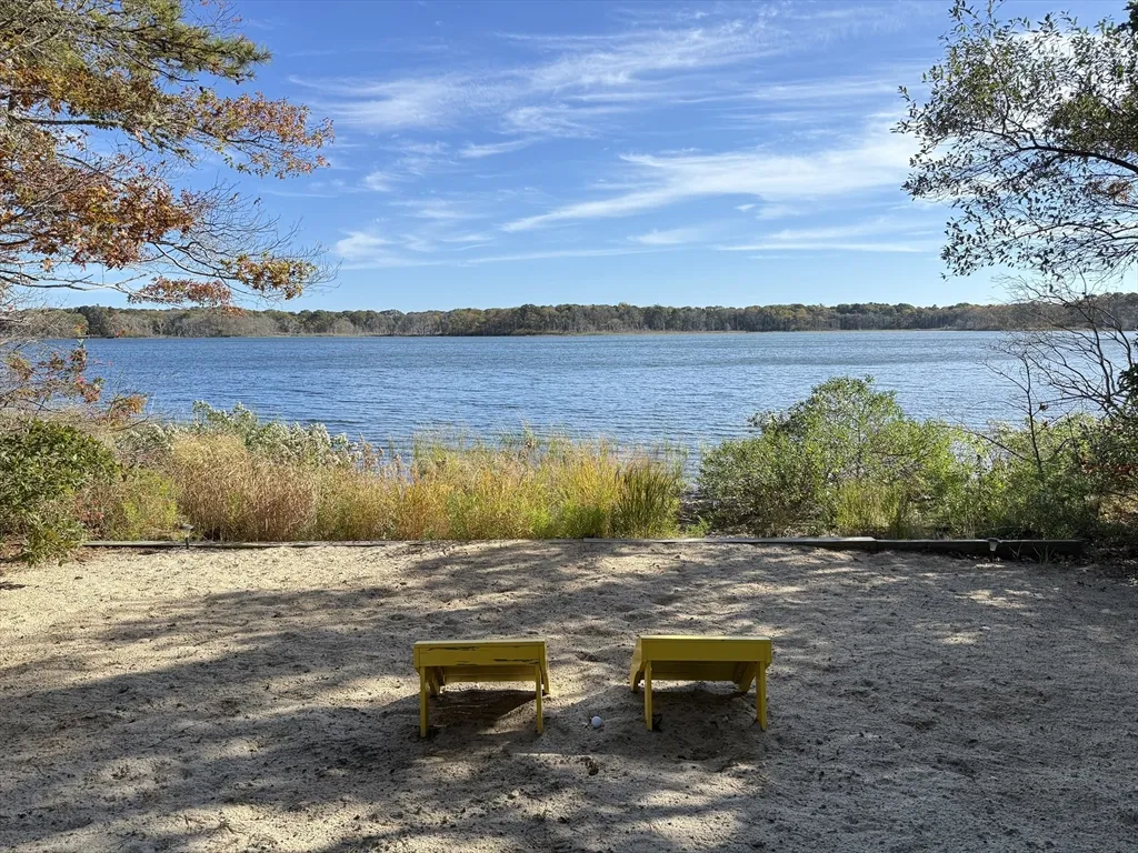 28 Swan Lake Rd, Yarmouth