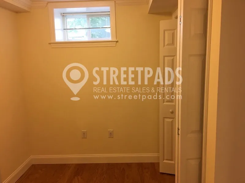 3 Langdon St, Neighborhood Nine