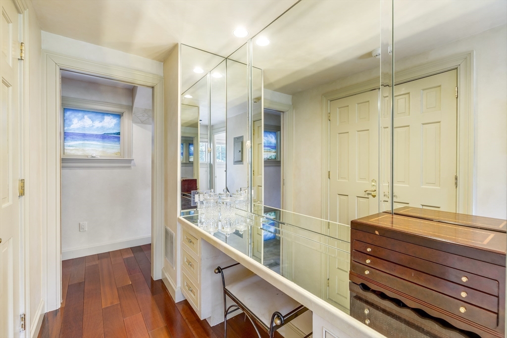 171 Marsh St, Belmont