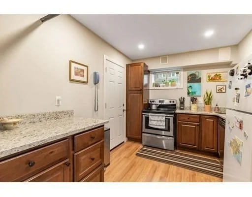 3 Allen Rd, Brighton