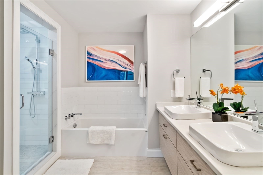 771 Harrison Ave, South End