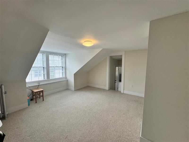 9 Clinton St, Mid-Cambridge