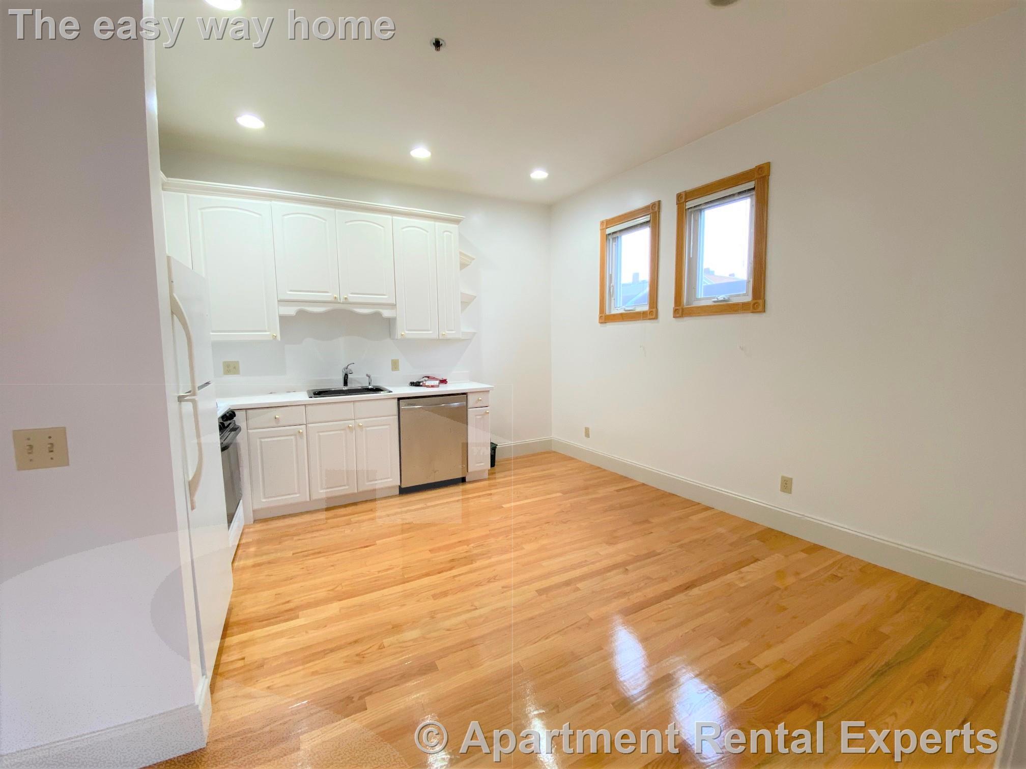 183 Columbia St, Central Square