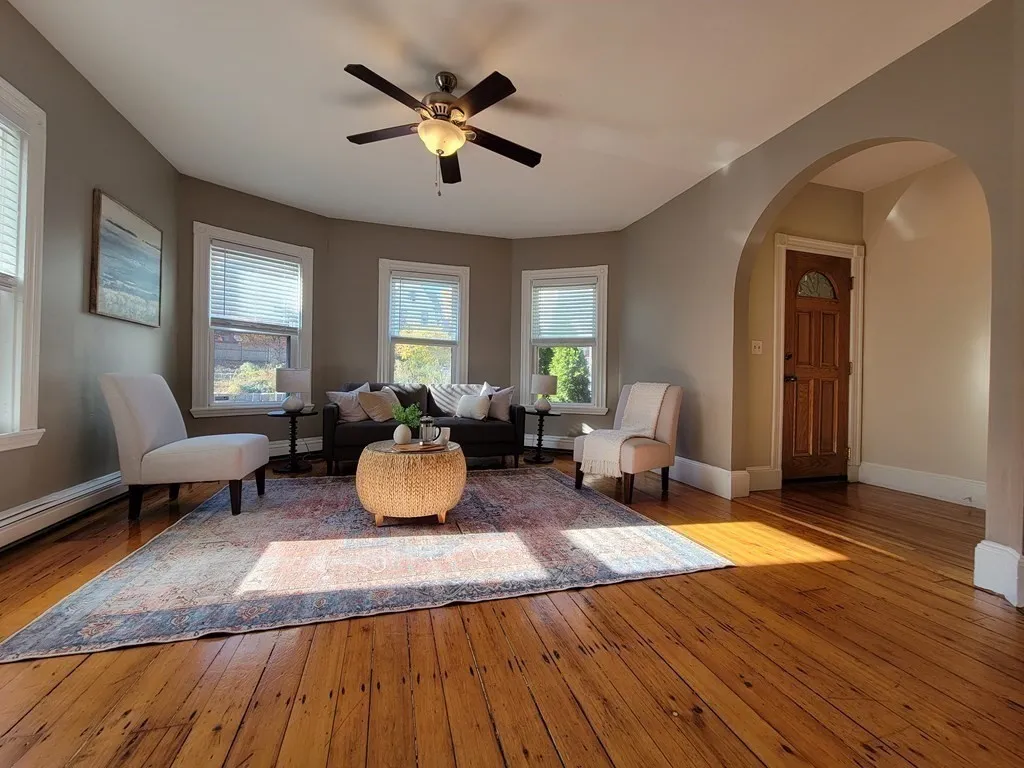 20 Forbes St, Jamaica Plain
