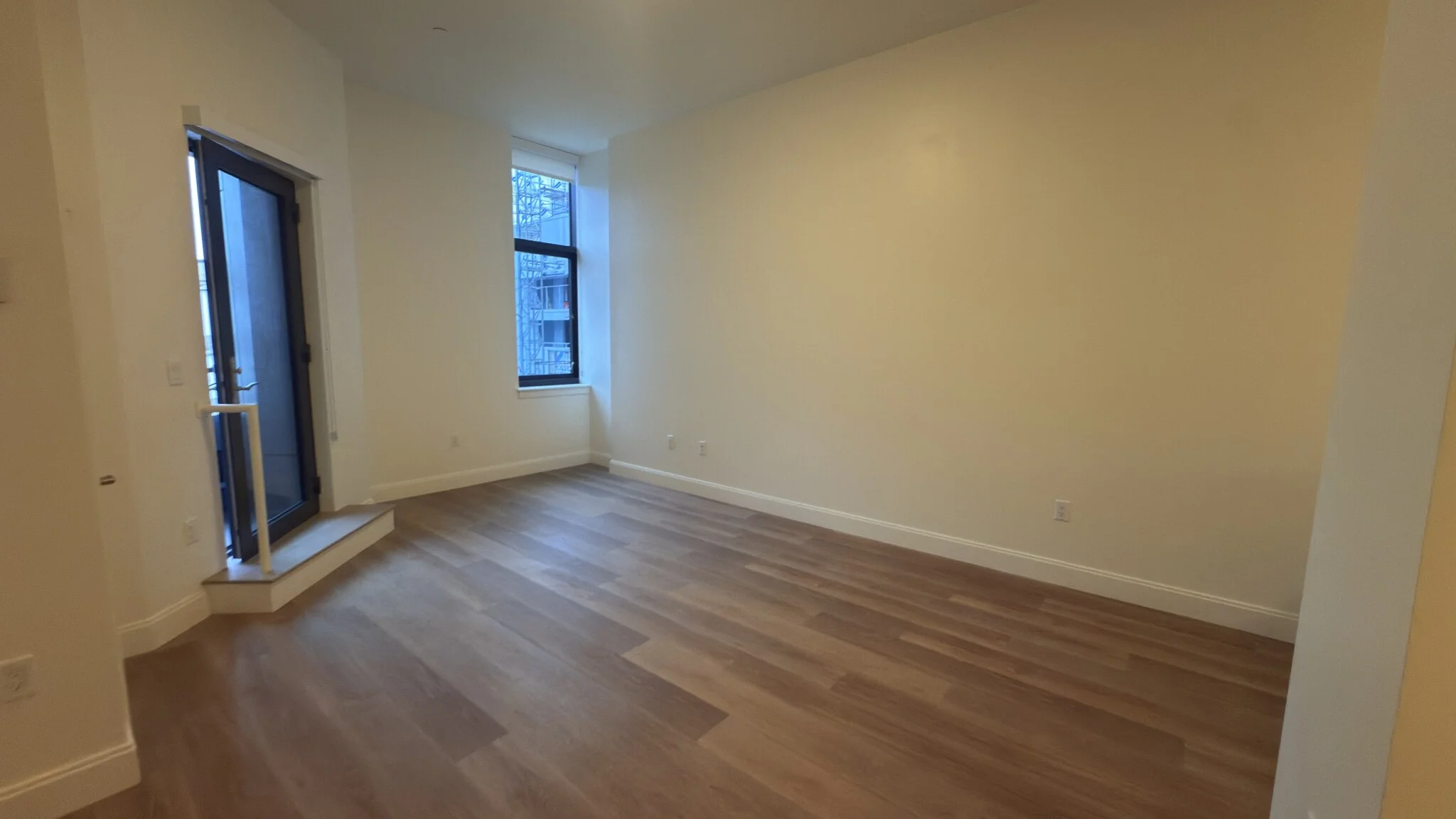 1077 Commonwealth Ave, Allston