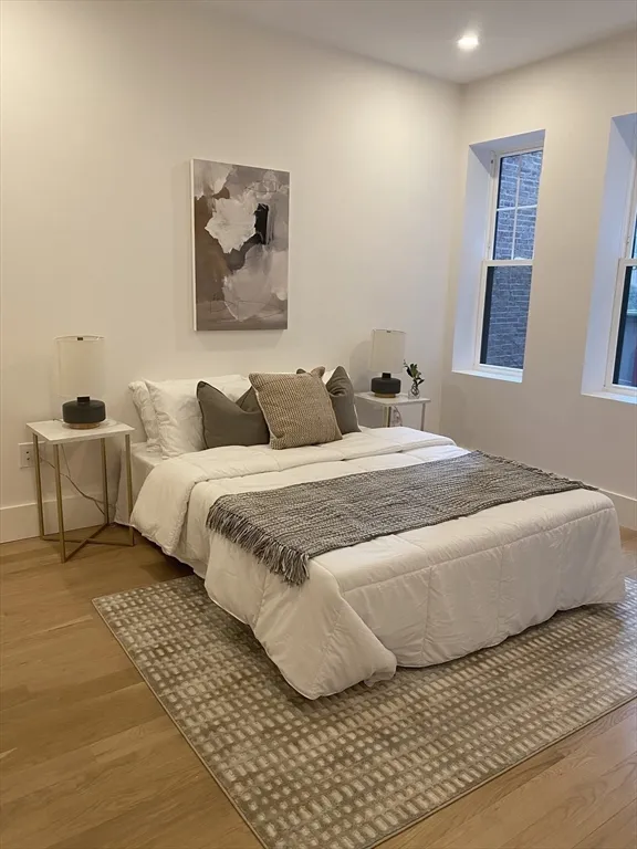 65 Pleasant St, Coolidge Corner