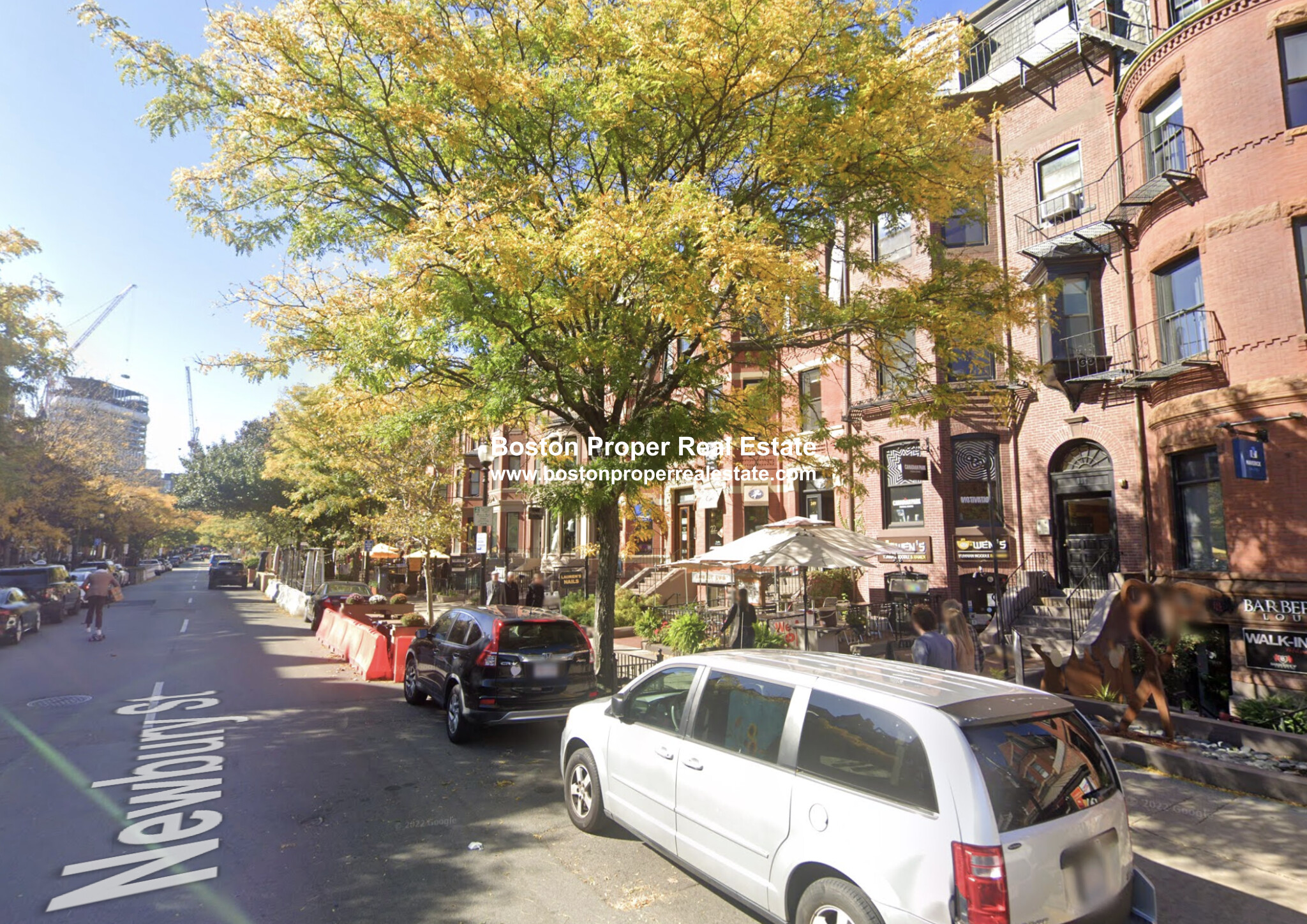 255 Newbury St, Back Bay