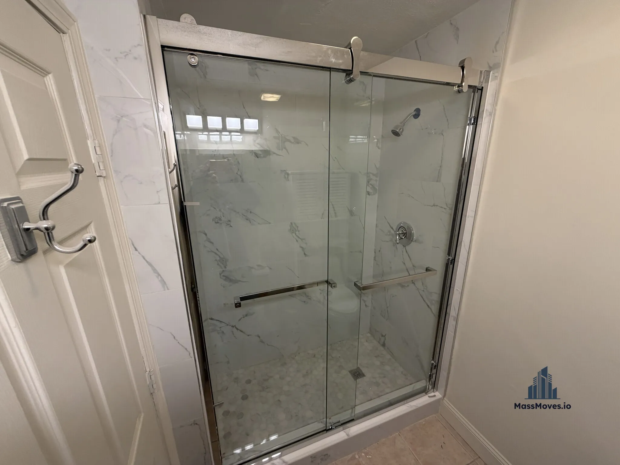 130 West 8th St, South Boston