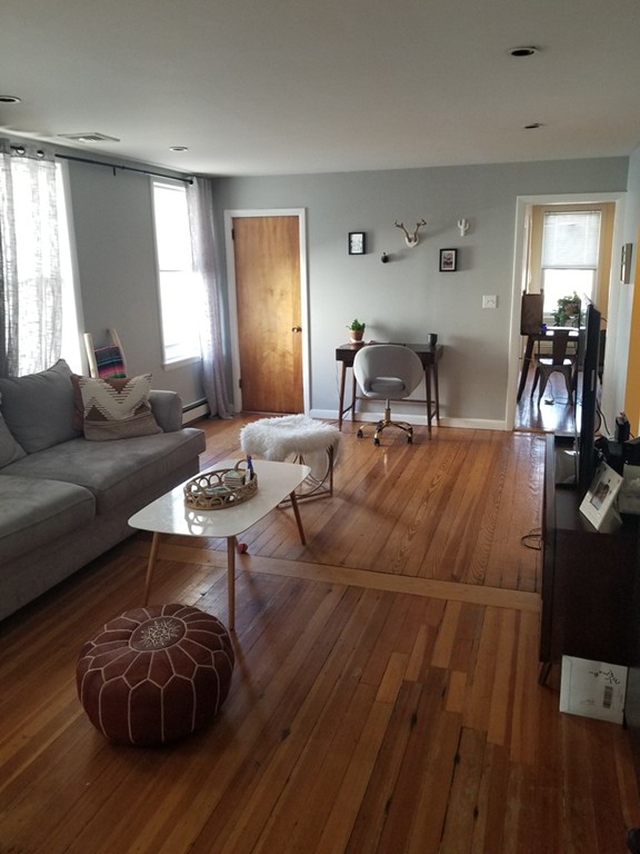 32 Frankfort, East Boston