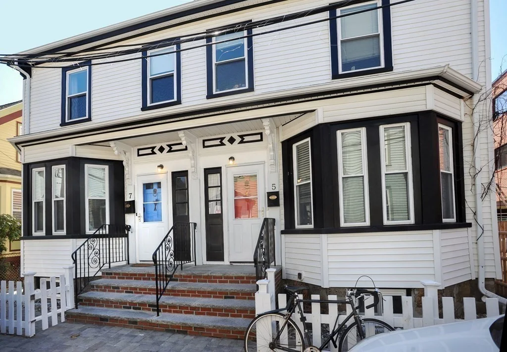 7 Lester Pl, Jamaica Plain