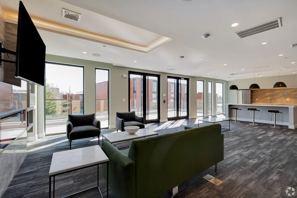 9 Central St, Spring Hill