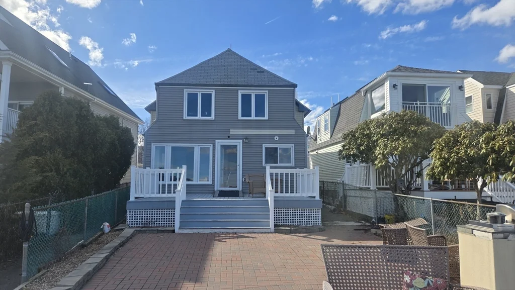 16 Homestead Ave, Quincy