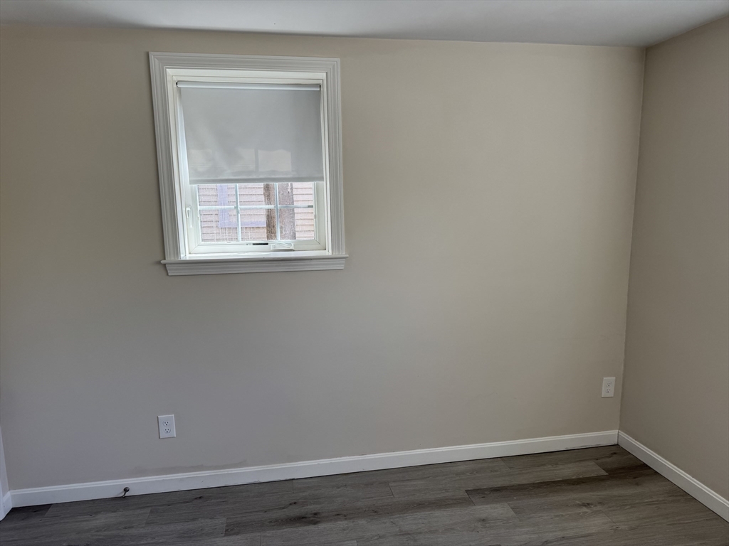 160 Summer St, Zip 01830