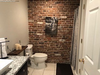 1306 Columbuia Rd, South Boston