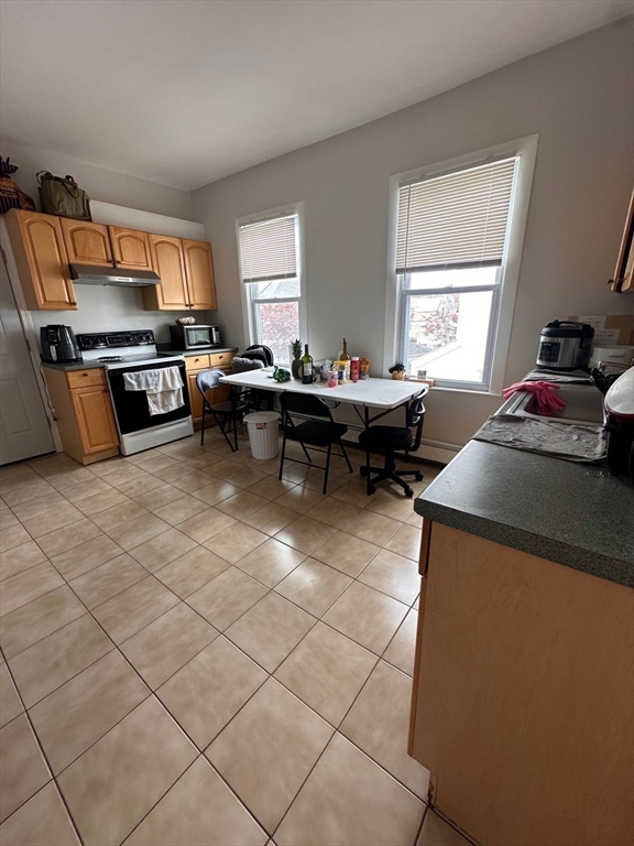 87 Revere St, Revere