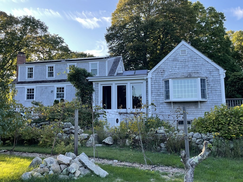 229 Cornell Rd, South Westport