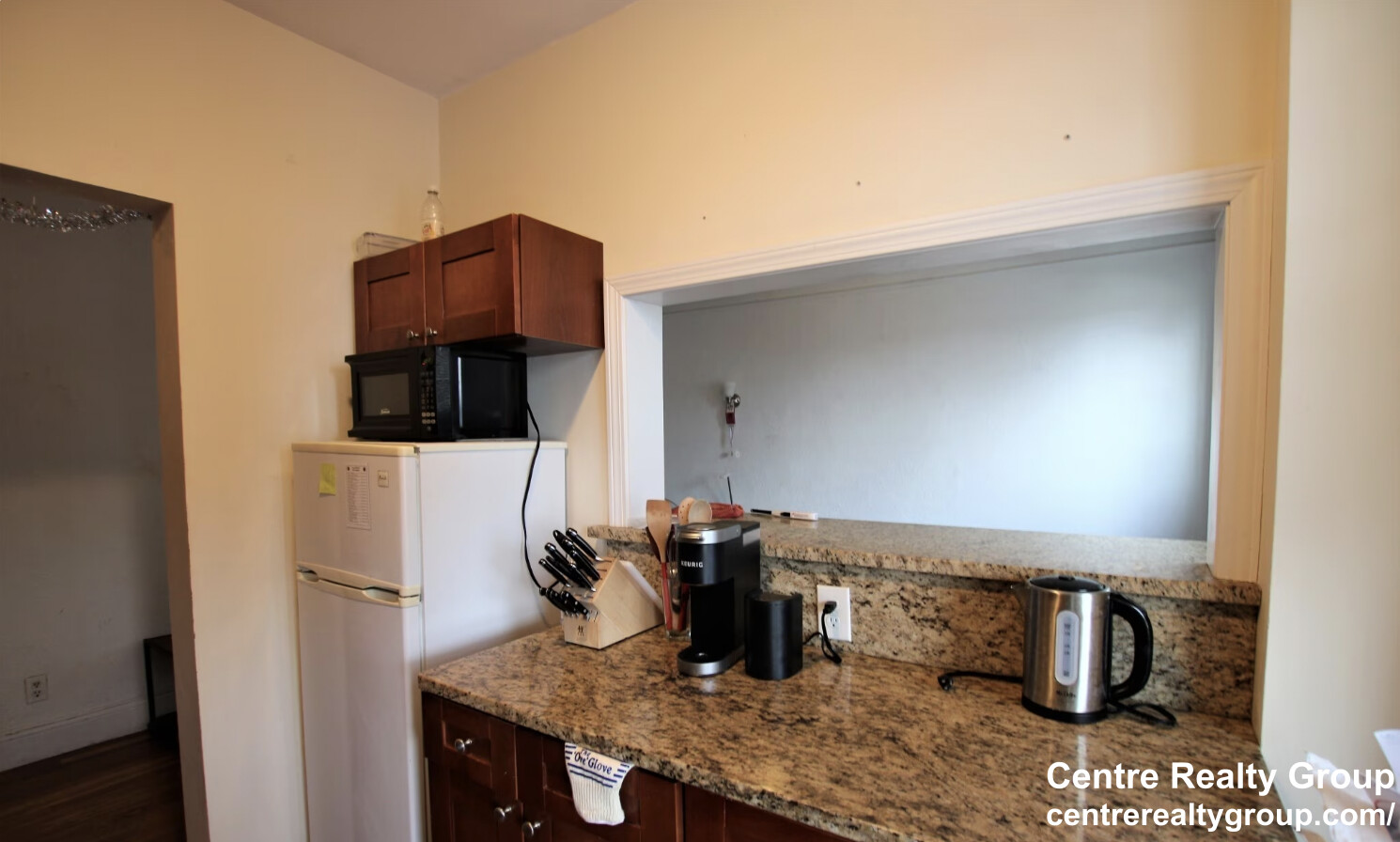 2003 Commonwealth Ave, Brighton