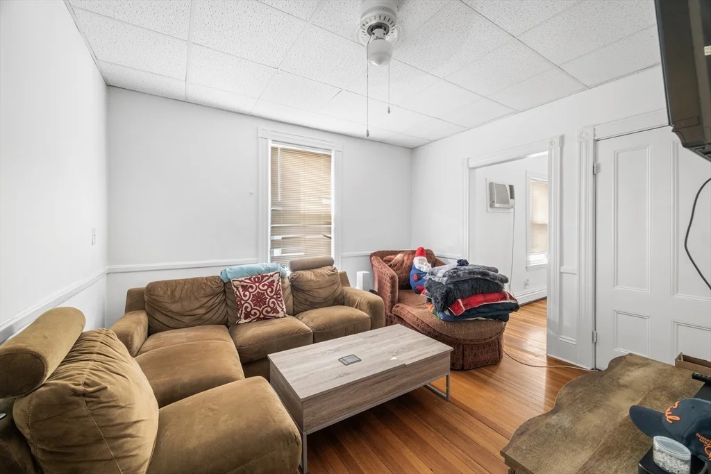 417 High St, West Medford