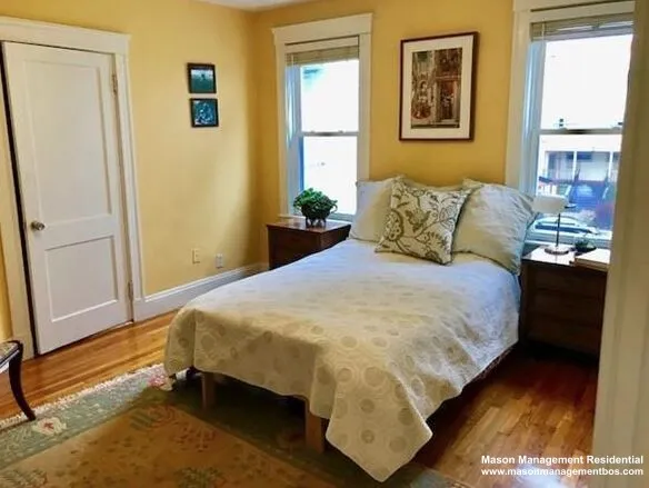 52 Dimick St, Ward Two