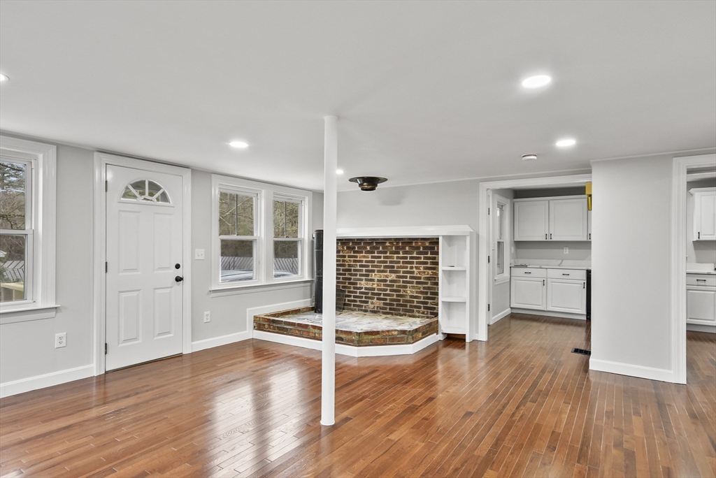 138 Walker Rd, Shirley