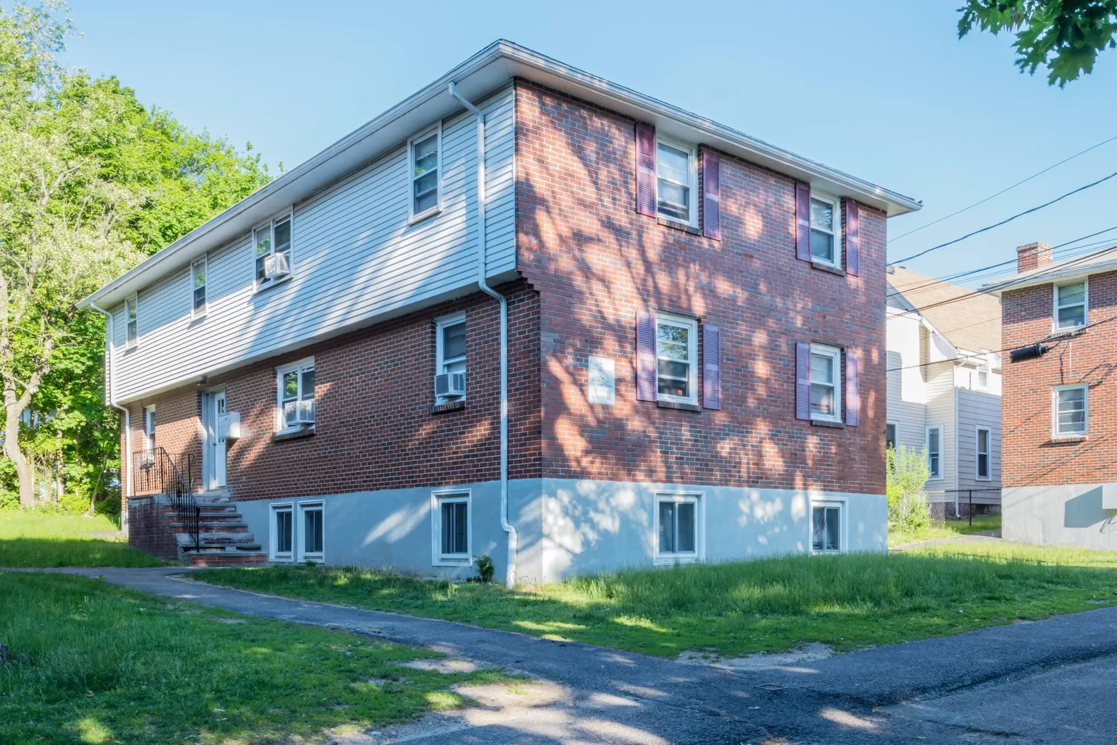 9 River Street Ter, Hyde Park