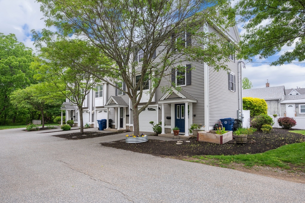 73 Liberty St, Danvers