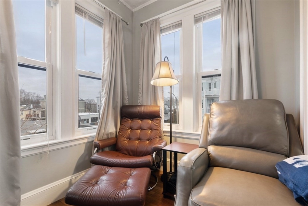 439 Ashmont St, Dorchester