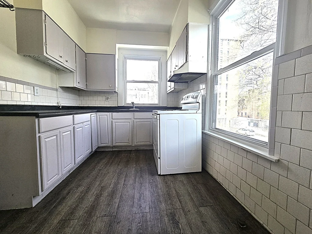 45 Auburn, Coolidge Corner