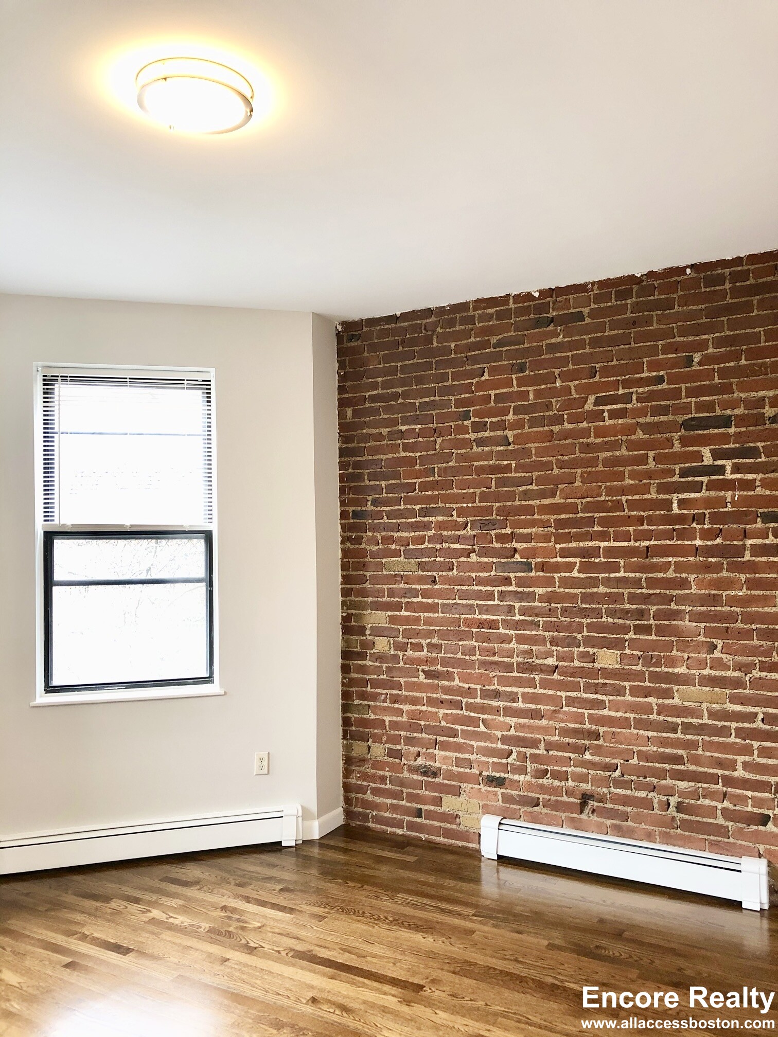 15 Stearns Rd, Coolidge Corner