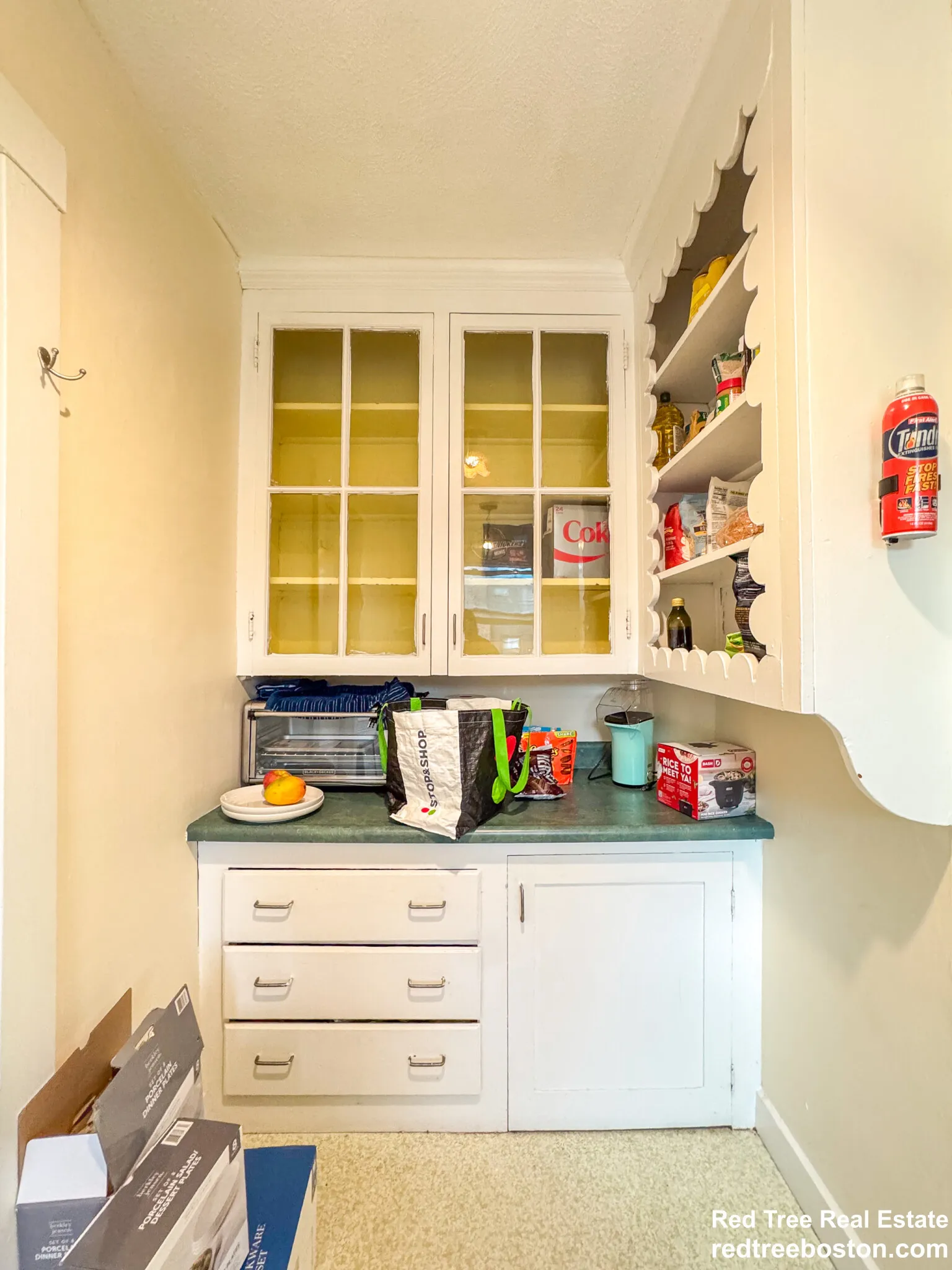 28 Manet Rd, Chestnut Hill