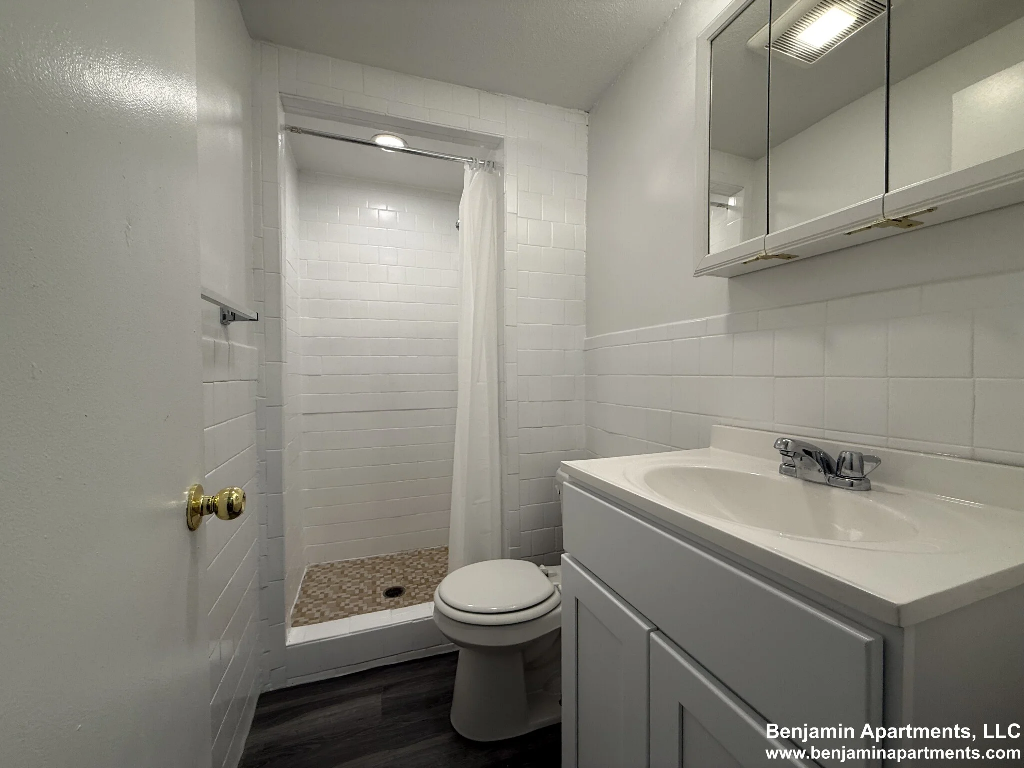 33 Lancaster Ter, Corey Hill