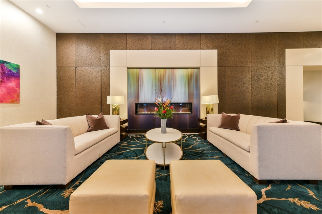 500 Atlantic Ave, Midtown