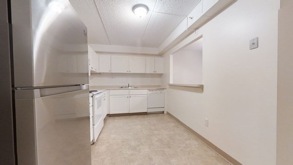 32 Whites Ave, Watertown