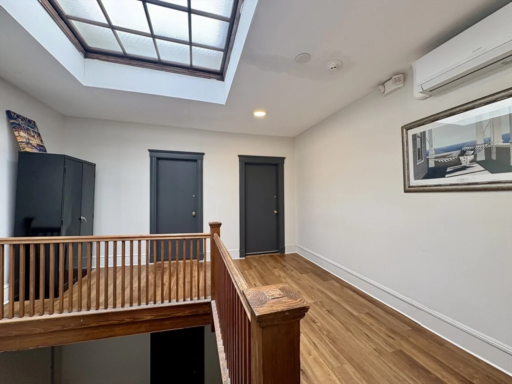 914 Beacon St, Fenway