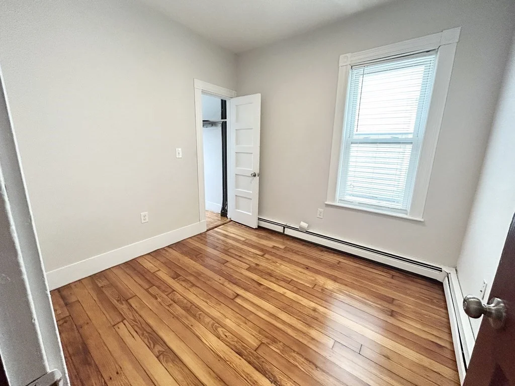 24 Maryland, Dorchester