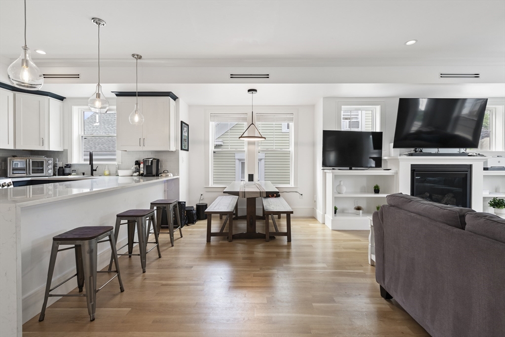 10 Hallet, Dorchester