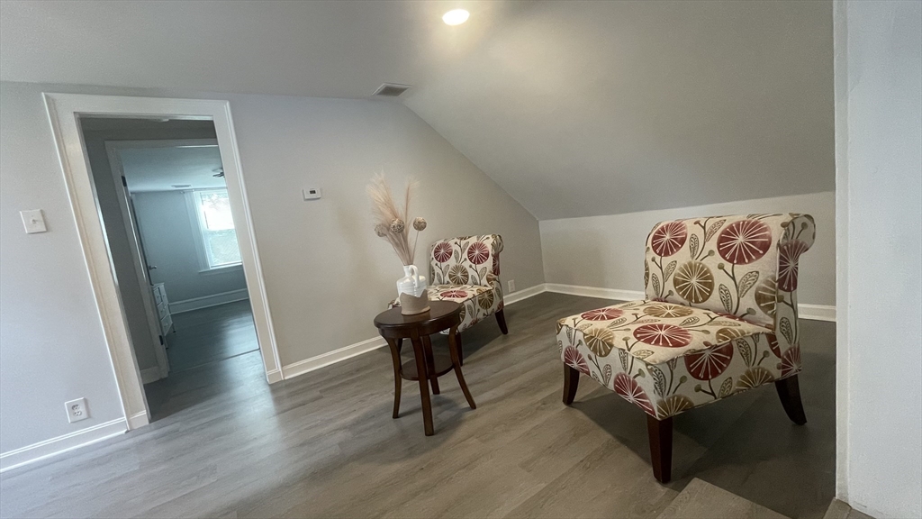 824 Dighton Ave, Taunton